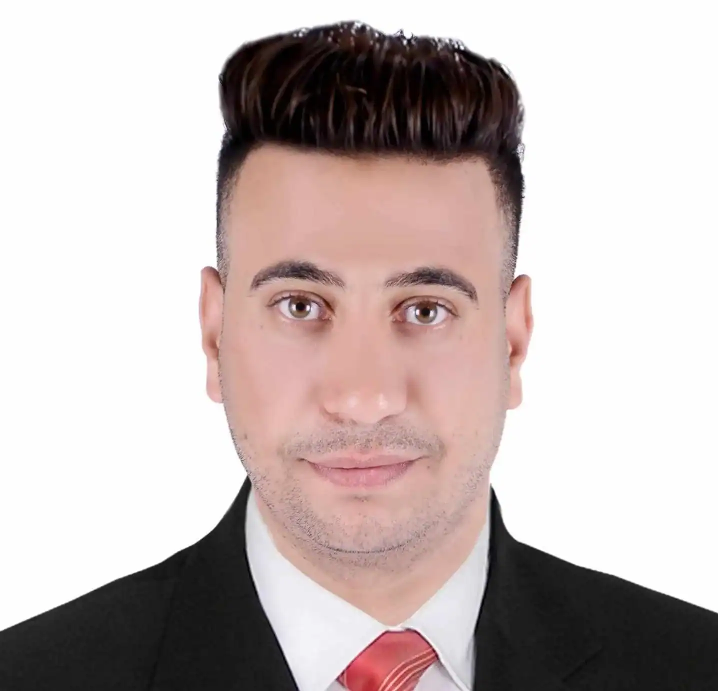 الجبهة الوطنية تدعم الكوادر الشبابية بتعيين الصحفي كريم سليمان أبو عالية في منصب مساعد أمين الشباب والرياضة