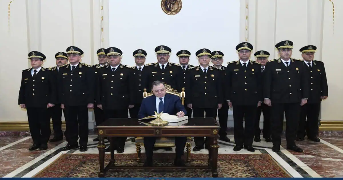 وزير الداخلية والمجلس الأعلى للشرطة يوجهوا كلمة شكر للرئيس السيسي