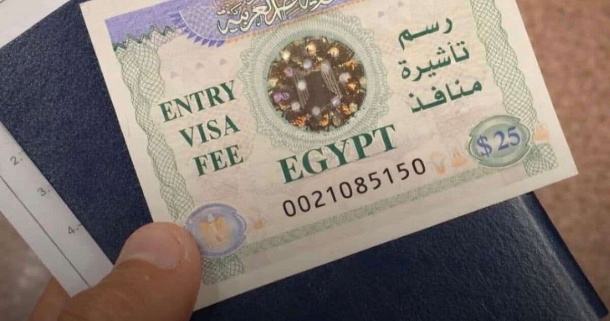 سياحة الترانزيت… حين تتحول “ساعة انتظار” إلى صناعة بمليارات