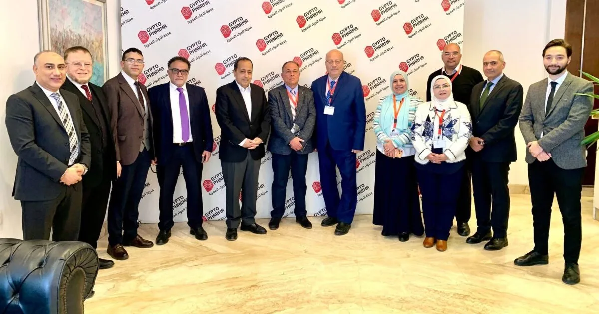 مدينة الدواء المصرية “چبتو فارما” تستقبل نخبة من أساتذة واستشاريي الباطنة والجهاز الهضمي والكبد من جامعتي القاهرة وعين شمس