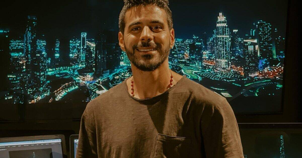 منها “اتنين غيرنا”.. نشاط فني متواصل للمونتير عمرو عاكف بـ5 أعمال في 2026 في السينما ودراما رمضان الكأس توقّع اتفاقية تعاون لإدارة المركز الإعلامي لنادي الهداية