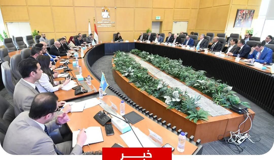 الاتحاد يستعرض تداعيات الحرب الايرانية ورؤيته لدعم قطاع التشييد