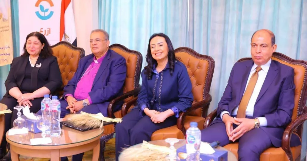 – وزيرة التضامن الاجتماعي تلتقي صغار المزارعين المشاركين في مبادرة “ازرع” بالمنيا