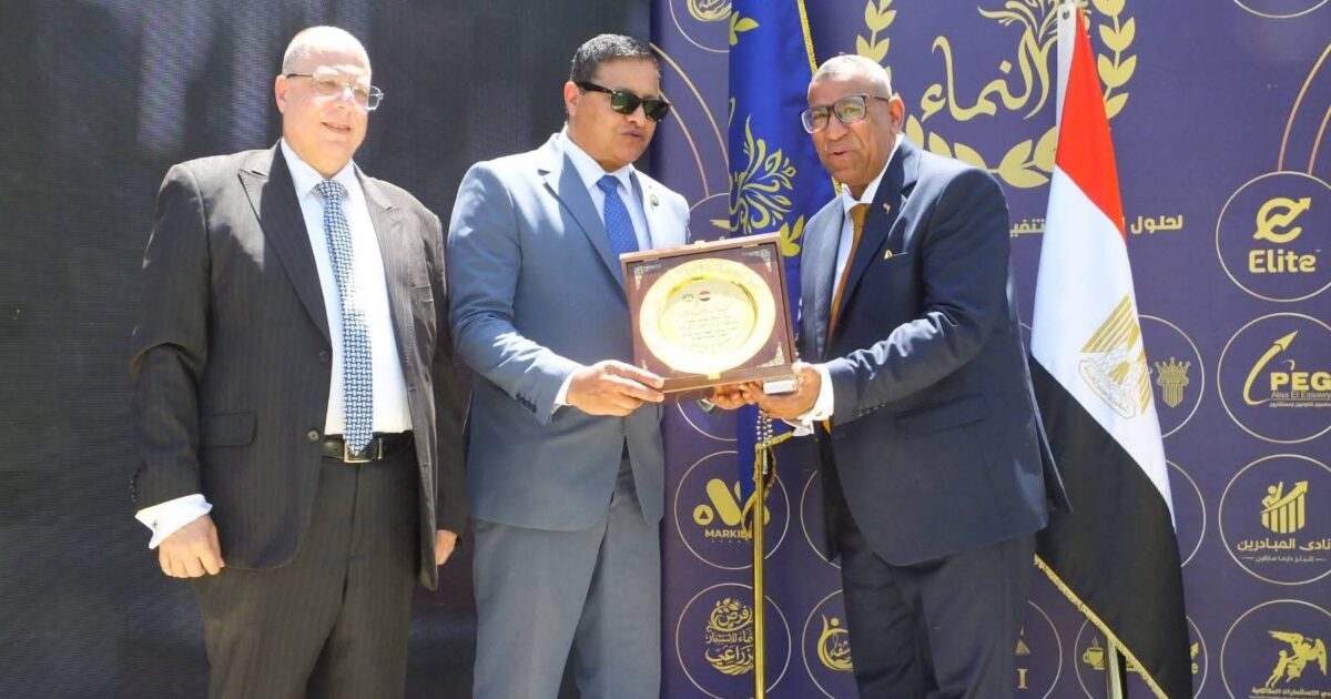 تخفيض البصمة الكربونية: المفتاح الذهبي للتجارة العالمية