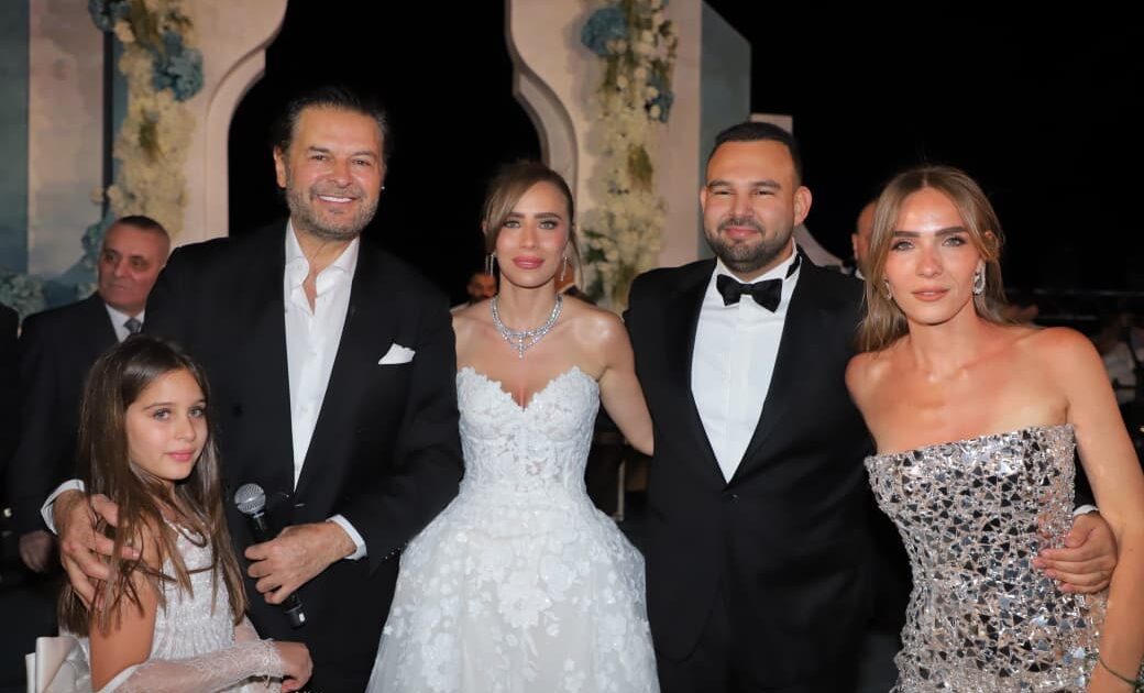 راغب علامة يحيي حفل زفاف نجلي رجلَي الأعمال أحمد الوطن والدكتور ناجي الصافي بحضور نخبة من كبار الشخصيات