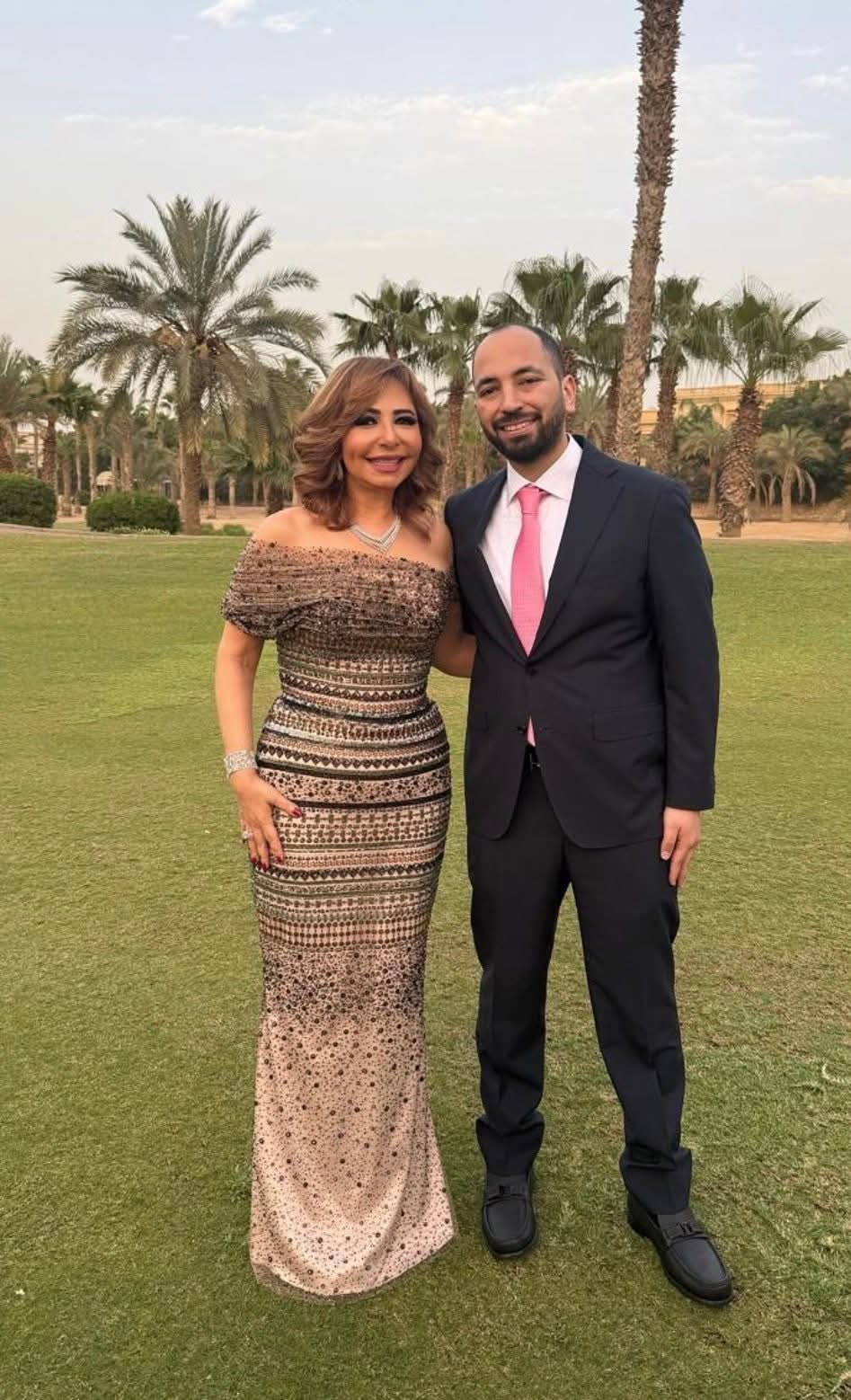لحظات عائلية خاصة.. عمرو أديب ولميس الحديدي يحتفلان بخطبة نجلهما نور نص الخبر: