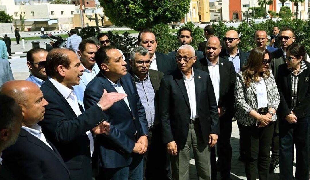 مدبولي يتفقد اعمال كونكريت بلس للعمل على تسليم مبني الغسيل الكلوي بمستشفى العريش العام