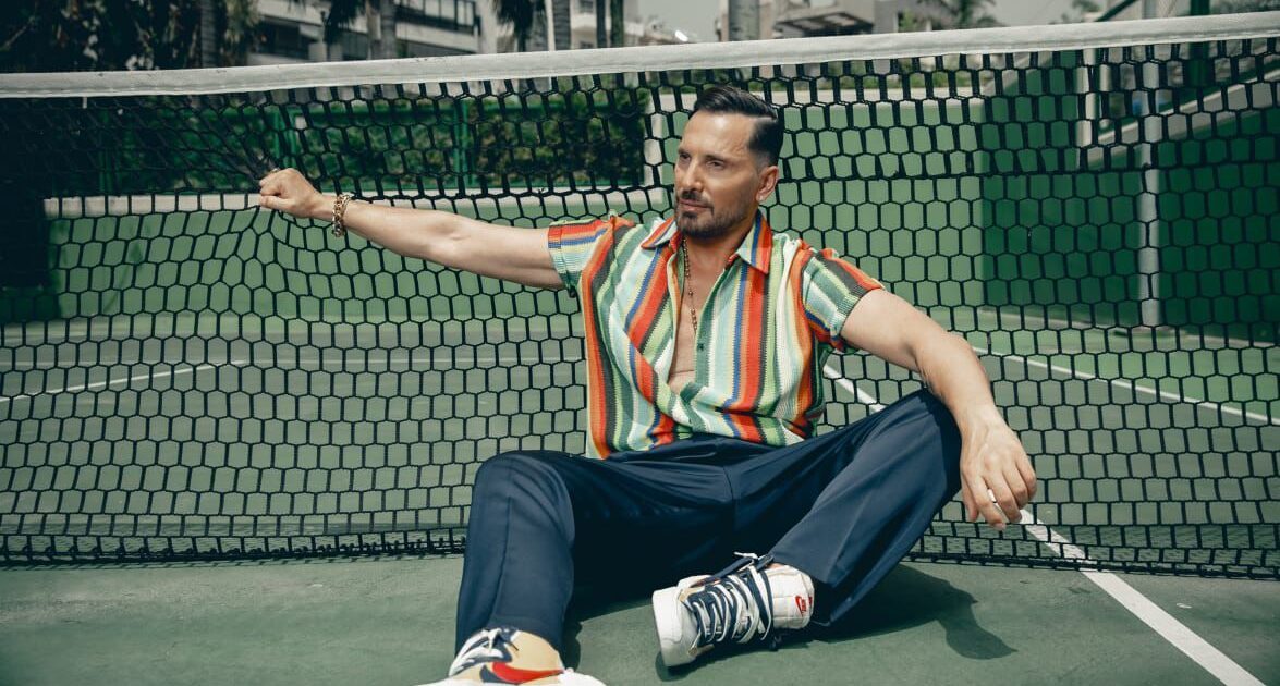عزيز عبدو يدخل أجواء الـLatin Pop بأغنية “في القلب” من ألحان عمرو مصطفى