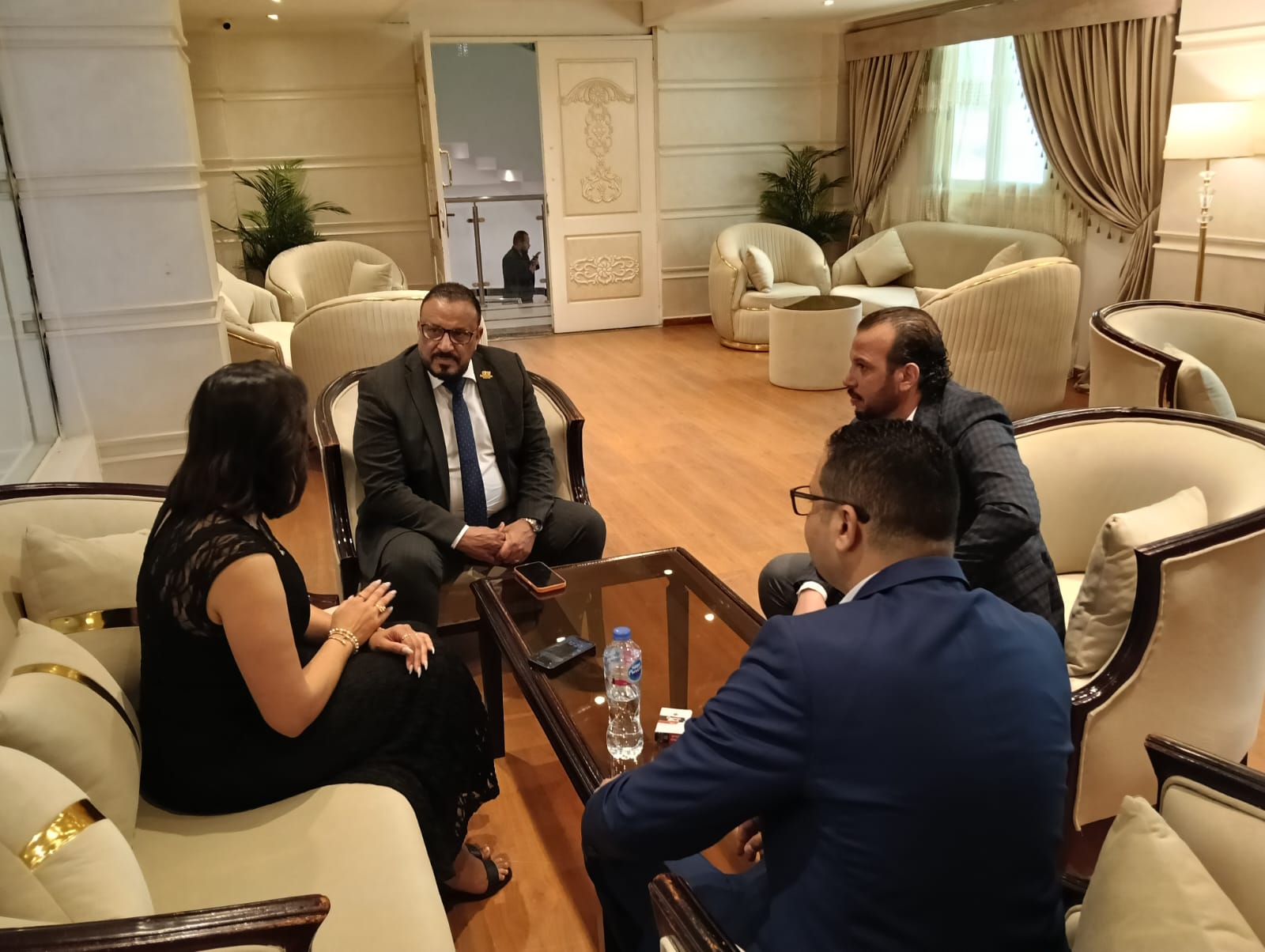 البستاني يفتتح معرض“AVION EXPO” بالمنصورة ويؤكد: المعارض العقارية بوابة لتعزيز الاستثمار والتوسع