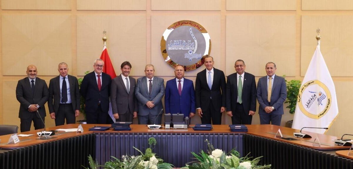 تحالف بقيادة ألستوم يوقع عقودًا بقيمة 690 مليون يورو لتحديث الممرات الاستراتيجية للسكك الحديدية في مصر