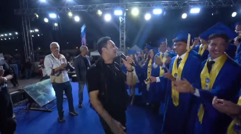 بحضور اياد نصار ودبلوماسيين.. مدارس مصر للغات تحتفل بتخريج دفعة 2026