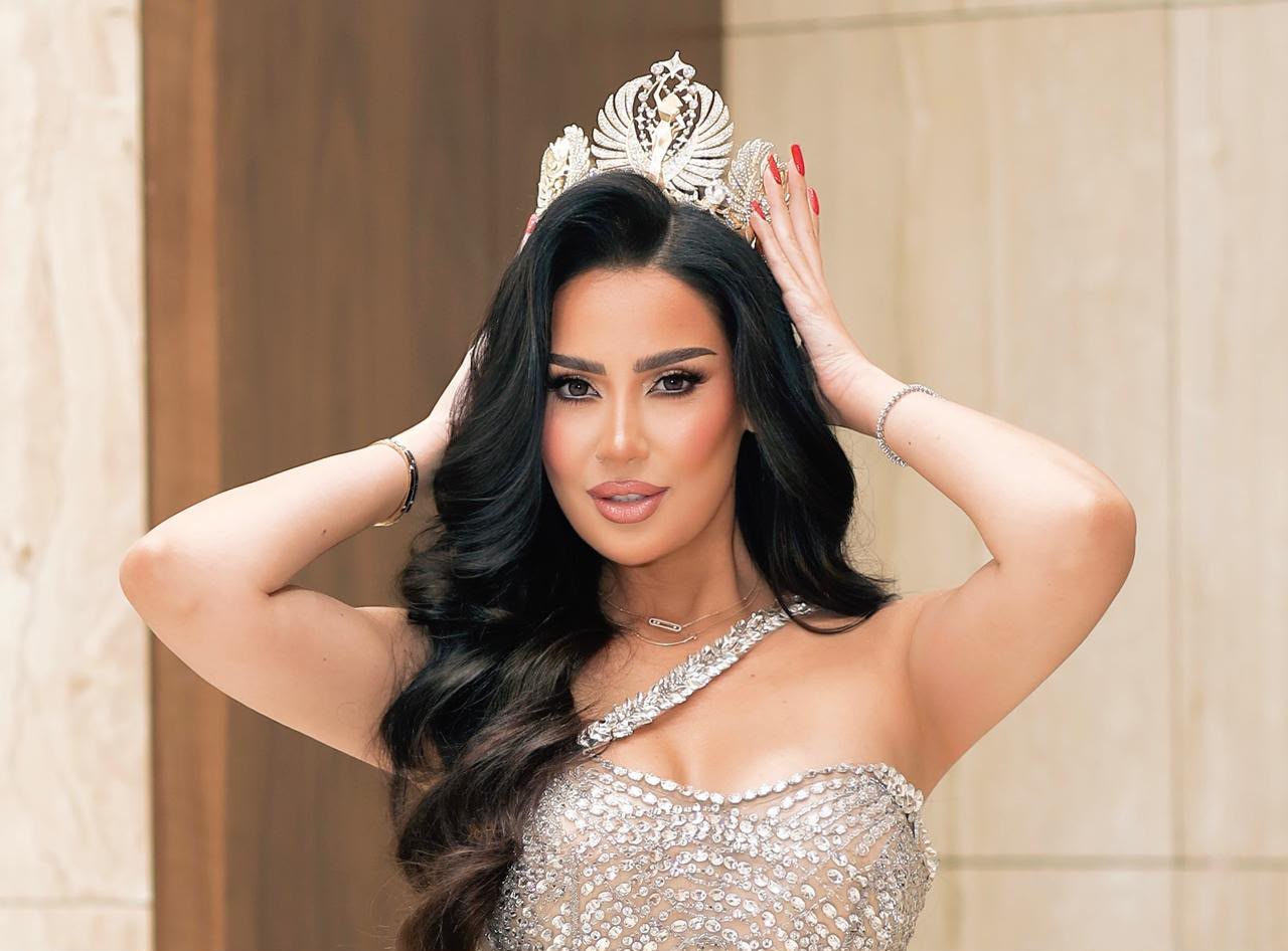 بعد تتويجها بلقب ملكة جمال مصر.. سما كامل تحصد درع التميز في مهرجان International Fashion Awards
