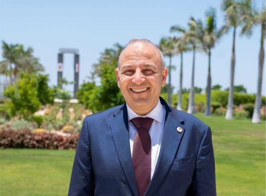 تعيين الدكتور أحمد الصباغ رئيسًا للجامعة المصرية اليابانية