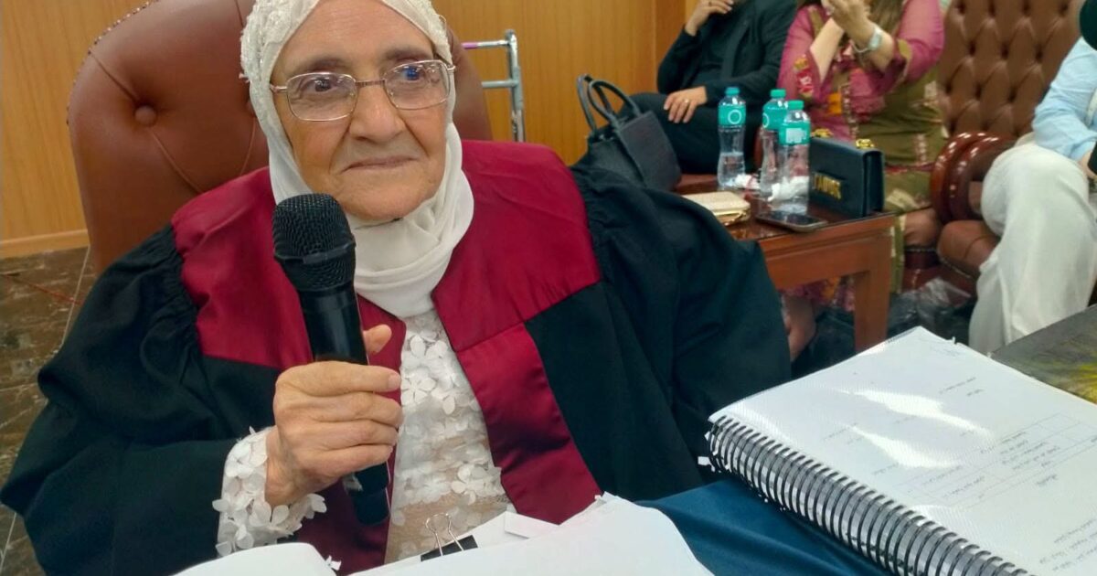 جامعة المنصورة تناقش رسالة الدكتوراه للباحثة ” آمال إسماعيل ” ذات الـــــ 83 عامًا