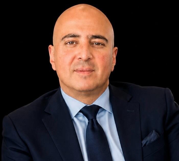 حاتم عادل مديرا تنفيذيًا لشركة «روشن مصر للتطوير العقاري» بخبرة تتجاوز 20 عامًا بالسوق المصري