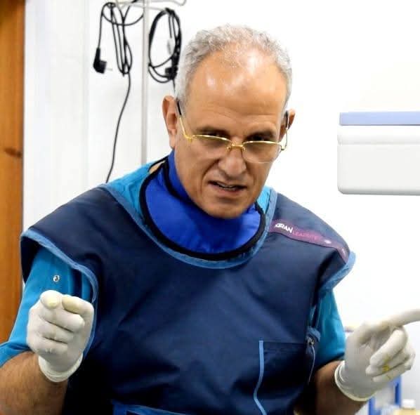 د. أسامة جاويش استشاري علاج الألم يؤكد: التدخلات الدقيقة أصبحت بديلاً فعالاً للجراحة في كثير من حالات الألم المزمن