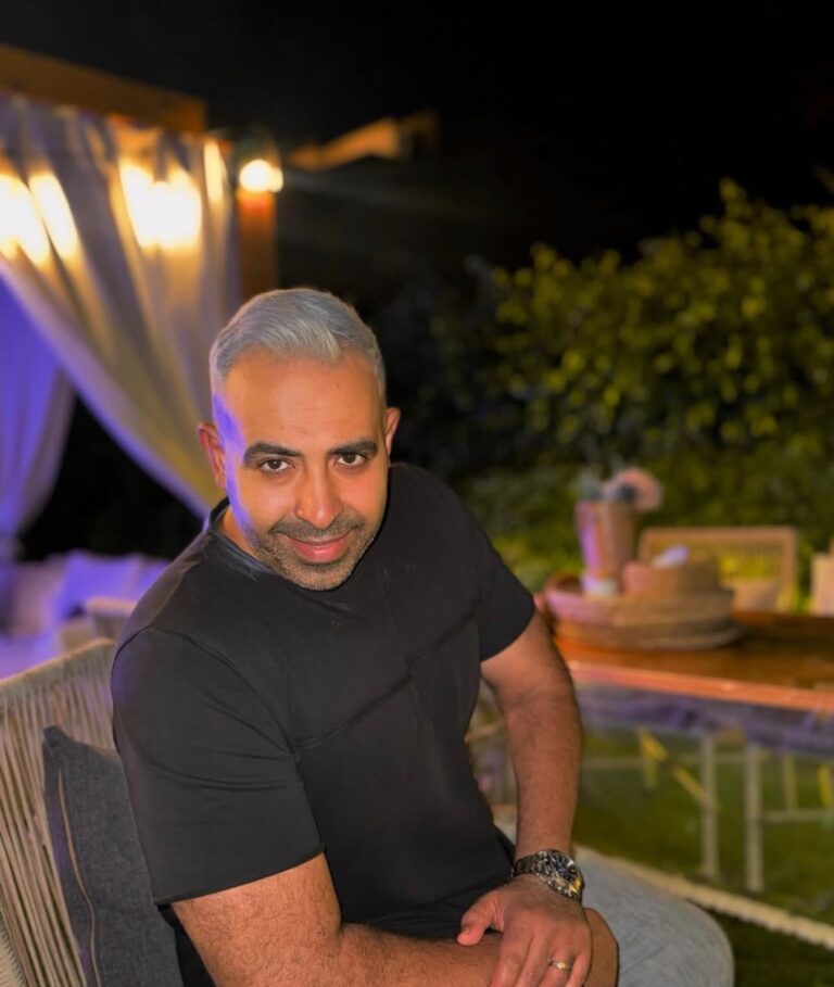 محمد عدوية يفاجئ جمهوره بلوك جديد استعدادا لطرح ألبومه