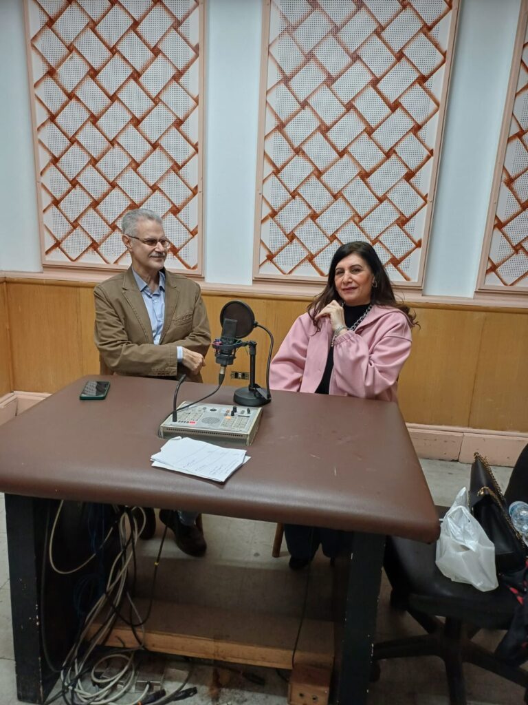 اشرف غريب يكشف عن أول اغنية قدمها حليم للإذاعة فى اغانى منسيه على اذاعة القاهره الكبرى الاحد