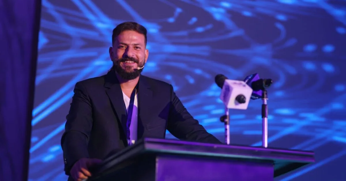 كريم مجدي: “TEKVERA” يقدم مفهومًا جديدًا للمشروعات التجارية المتخصصة في التكنولوجيا..