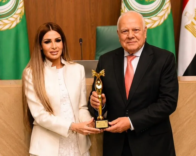 ياسمين ثروت تتوج بجائزة المرأة العربية للمسؤولية المجتمعية 2026 تقديرًا لإسهاماتها في دعم التنمية المستدامة