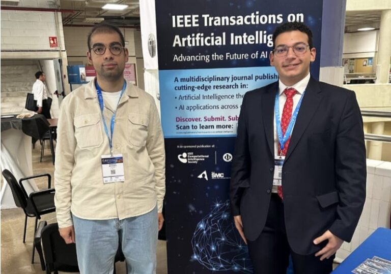 طلاب الجامعة الأمريكية بالقاهرة يطورون نموذجًا مبتكرًا للذكاء الاصطناعي يلفت الأنظار عالمياً