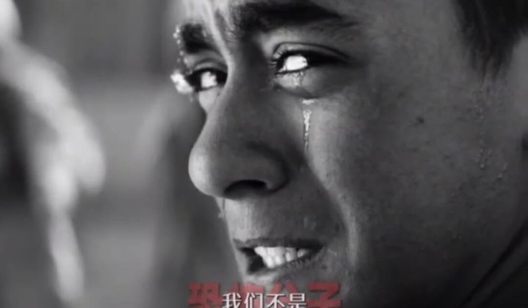 فاروق محمد يخطف الأنظار في السينما العالمية بشخصية «جمال» في الفيلم الصيني «Welcome to Dragon Restaurant»