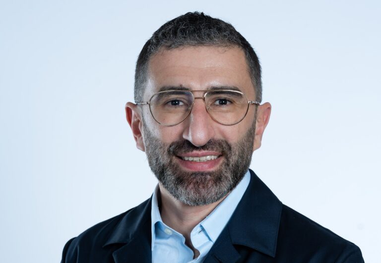 أوراسكوم للاستثمار: لم نتعاقد على مشروع «البالون الثابت» بهضبة الأهرامات ونحتفظ بحقوقنا القانونية