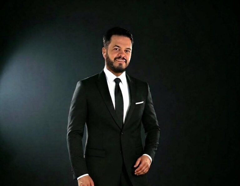 محمود خليفة يغيّر قواعد اللعبة بـ«غيّر فكرك».. ألبوم جديد يمزج الإبداع البشري بالذكاء الاصطناعي