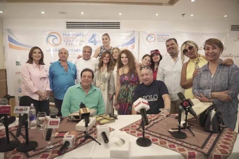 عاطف عبد اللطيف يدعم مهرجان الغردقة لسينما الشباب ويؤكد أهمية الفن في تنشيط السياحة