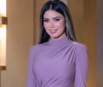 إطلالة أنيقة.. إيناس عز الدين تحصد إعجاب جمهورها من بيت الأزياء السعودي