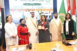 بوسام العطاء الوطني.. تكريم كارولين عزمي بالملتقى الثاني للقيادات العربية الشابة