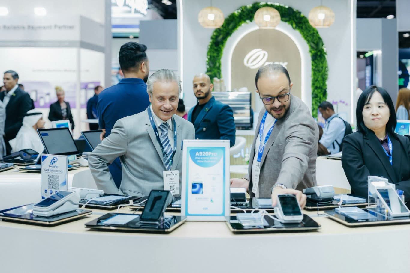 د. علي الدكروري في Seamless Dubai.. التكنولوجيا المالية تعيد رسم خريطة الاستثمار وحركة رأس المال