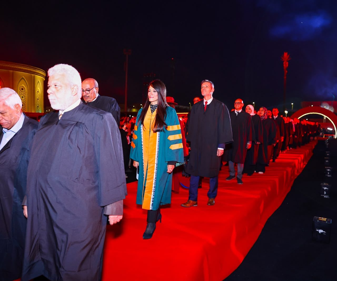 تقديرًا لمسيرة تمتد لأكثر من 25 عامًا جامعة «كيب بريتون» تمنح الدكتورة رانيا المشاط الدكتوراه الفخرية في مجال السياسات الاقتصادية والتنموية