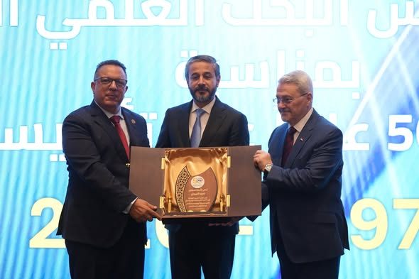 في احتفالية اليوبيل الذهبي لاتحاد مجالس البحث العلمي العربية في بغداد رئيس الجمهورية العراقي ووزير التعليم يؤكدان دعم مسيرة الاتحاد وتعزيز التعاون العلمي العربي