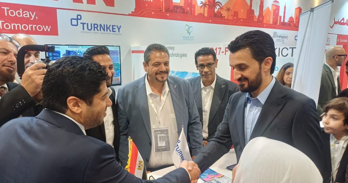 وزير الاتصالات العراقي يزور جناح شركة Turnkey Integrated Technologies خلال مشاركتها في مؤتمر ومعرض ITEX IRAQ 2026