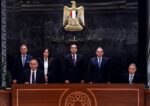 لدعم التنمية الاقتصادية والاجتماعية.. بنكي مصر والأهلي المصري يوقعان عقد مع هايد بارك للتطوير العقاري لقطعة أرض كبري بمنطقة التوسعات الشرقية بمدينة أكتوبر المملوكة للمصريه لإدارة الأصول العقارية والاس