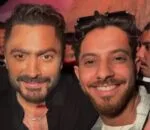 إيماناً بالمواهب الجديدة.. تامر حسني يدعم المطرب مؤمن خالد قبل حفلته بساقية الصاوي