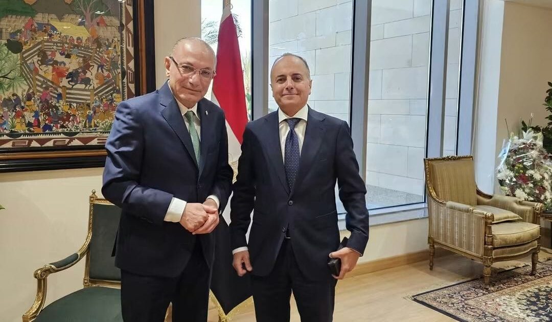 سفير تركيا يزور السفير إيهاب سليمان لتهنئته بتوليه منصب نائب وزير الخارجية المصرية لشؤون البروتوكول