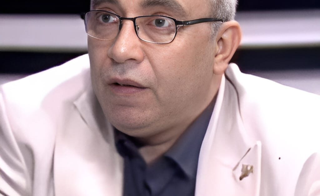 مصطفى صلاح: رسائل الرئيس بشأن التضليل تتطلب يقظة مجتمعية وإعلامية