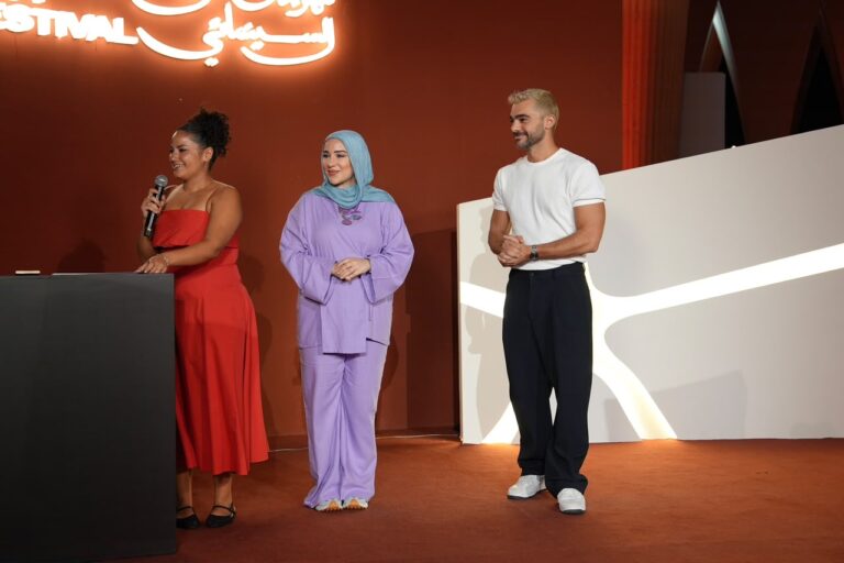 من «عالم تاني».. أسما شريف منير وعمرو جمال يكافئان 18 موهبة عربية في مهرجان الجونة السينمائي