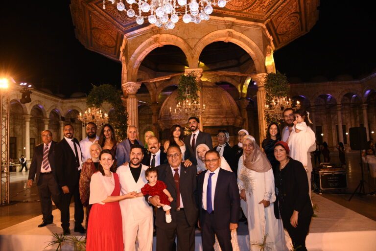 شاهد.. نجوم الفن والرياضة والسياسة يجتمعون في حفل زفاف ابنة المستشار أشرف عبد العزيز
