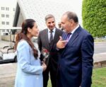 النساجون الشرقيون تكرّم 125 من أبناء العاملين المتفوقين وتحتفي بأمهاتهم