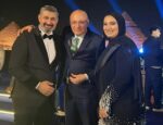 السفير التركي صالح موطلو شن يشيد بالإعلامية يارا أحمد ويصفها بأخته.. وحضور بارز لها في الوسط الفني