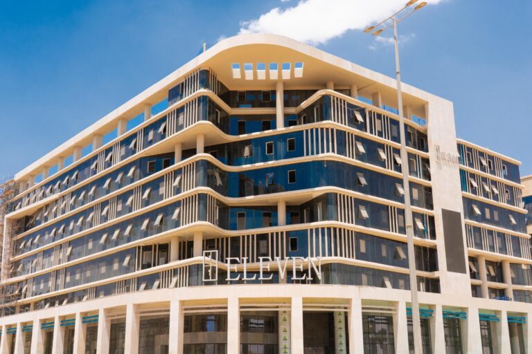 «نيو بلان للتطوير» تنهي تسليم المرحلتين الأولى والثانية بمشروع «إيلفين مول» وتستعد لبدء تشغيله خلال 2026