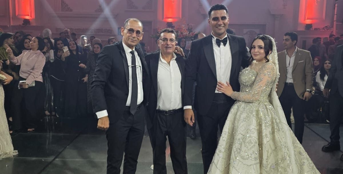 حسام بسيوني يحرص على تهنئة عبده أبو السيد بزفاف ابنته الدكتورة منى
