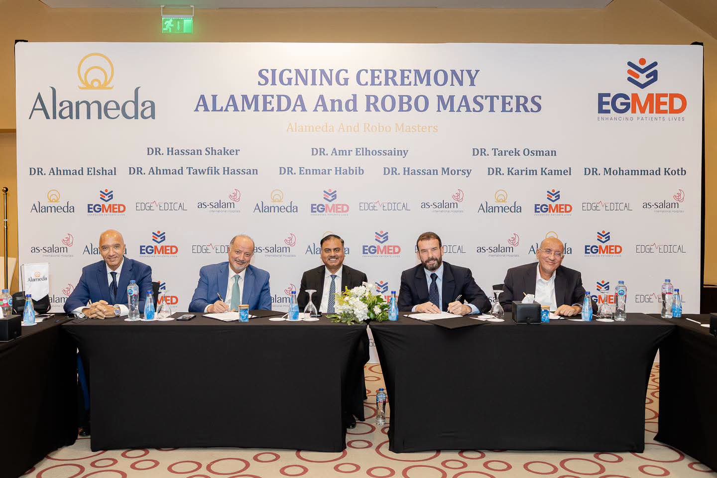 ألاميدا للرعاية الصحية وRoboMasters تتعاونان للتوسع في الجراحات الروبوتية بمصر