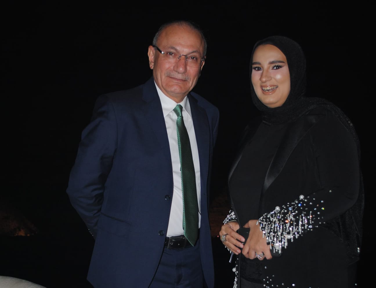 السفير التركي صالح موطلو شن يشيد بالإعلامية يارا أحمد ويصفها بأخته.. وحضور بارز لها في الوسط الفني